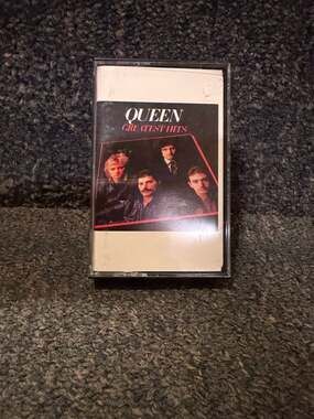 Queen Greatest Hits Cassette Tape 1981 Elektra Columbia House